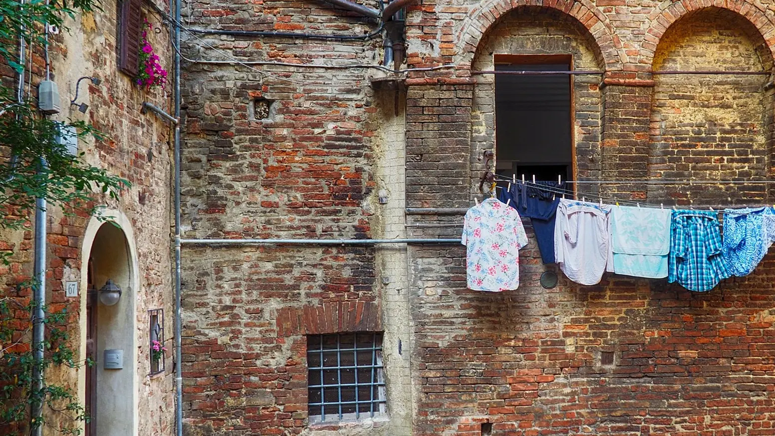 Washing, living and domestic